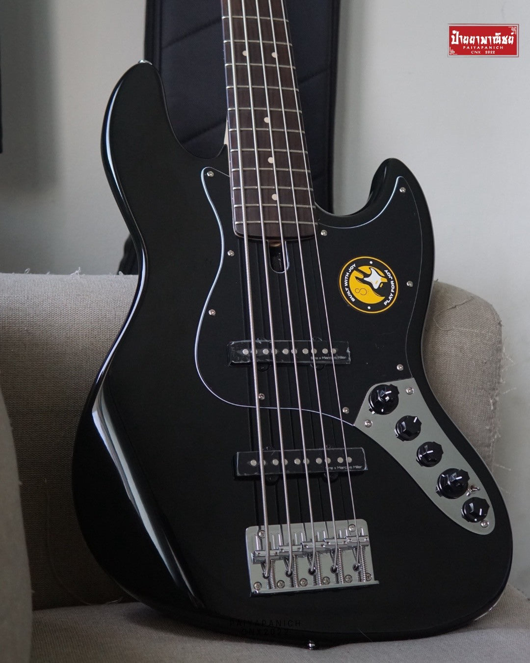 (NEW) Sire V3 Jazz Bass Black