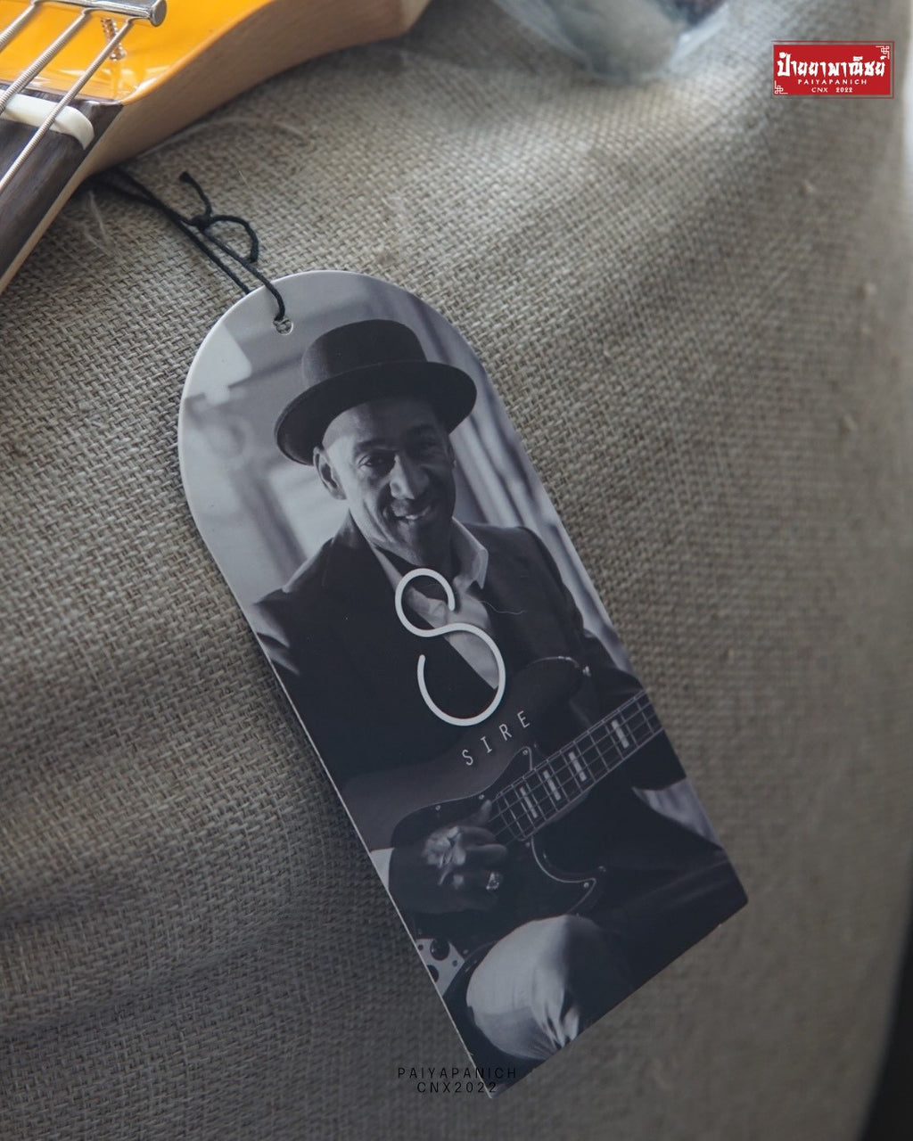 (NEW) Sire Marcus Miller V3 5-String Orange