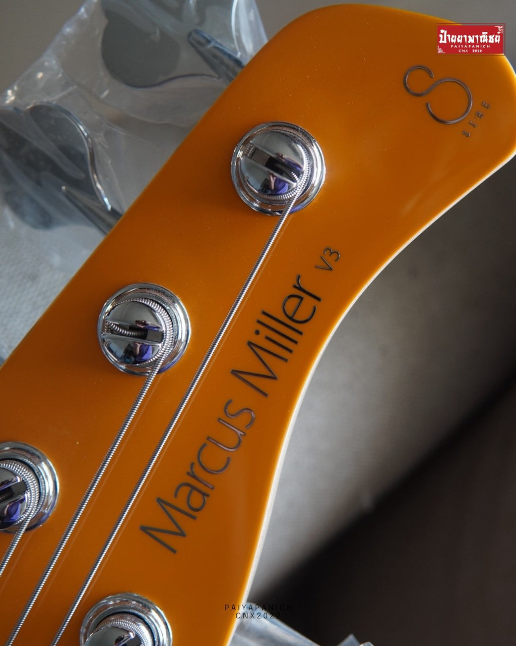 (NEW) Sire Marcus Miller V3 5-String Orange