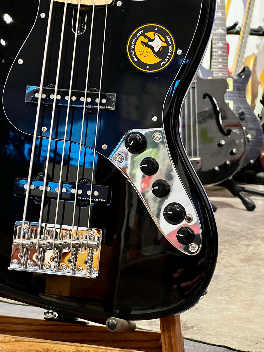 (New)Sire Marcus Miller V7 Vintage Alder 5-String Black