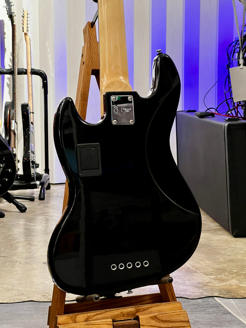 (New)Sire Marcus Miller V7 Vintage Alder 5-String Black