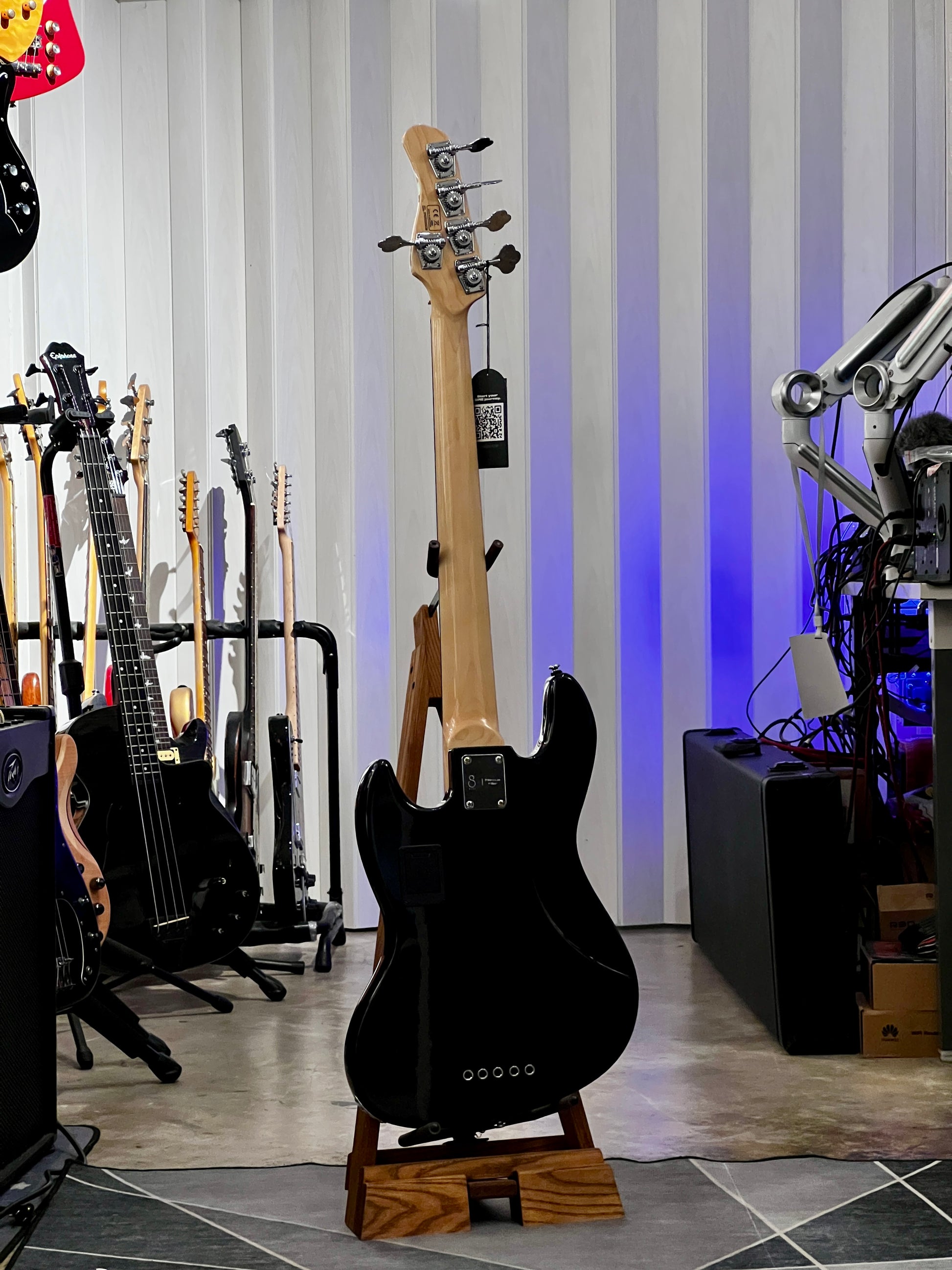 (New)Sire Marcus Miller V7 Vintage Alder 5-String Black