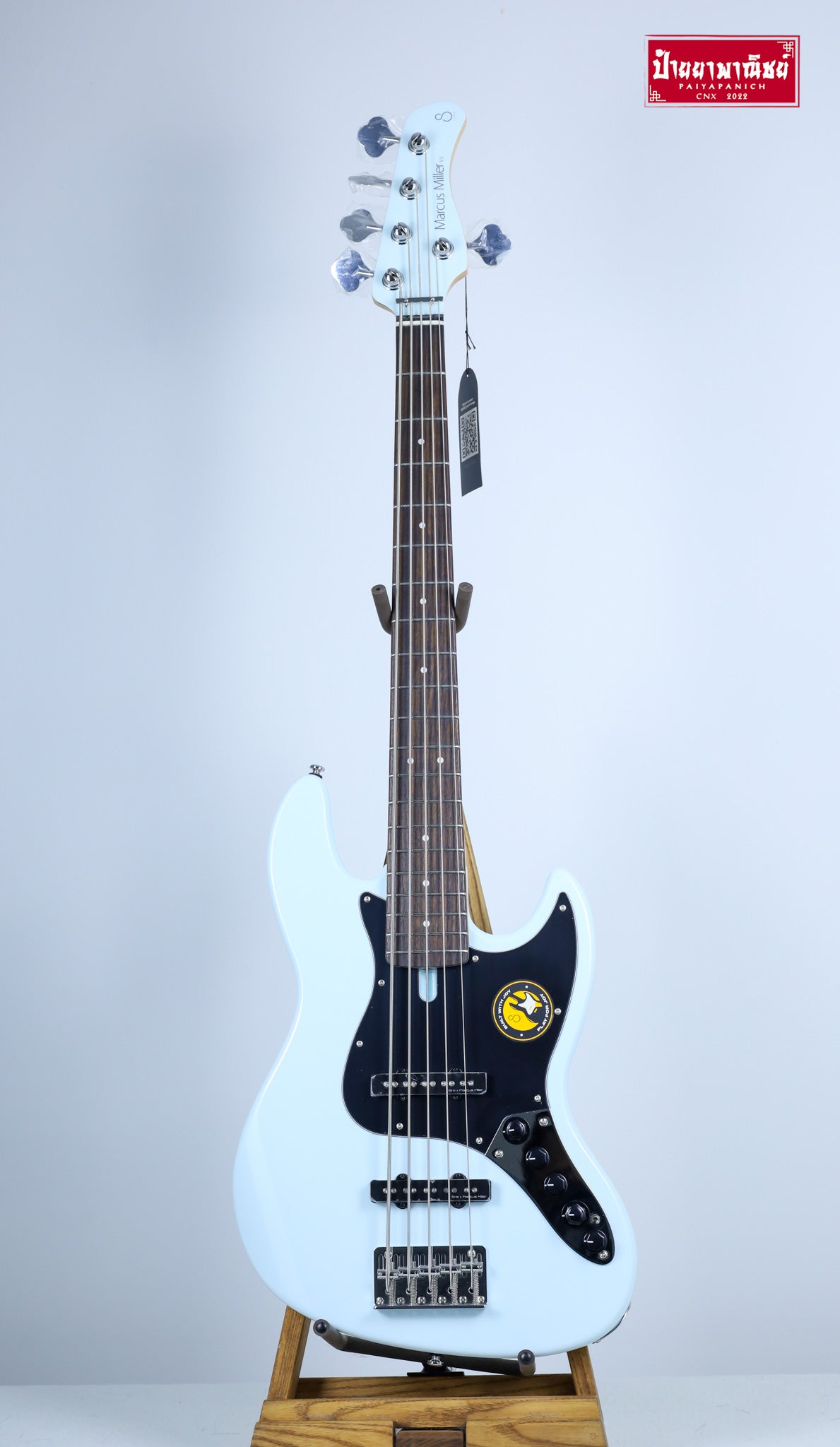 (NEW) Sire Marcus Miller V3 5-String Sonic Blue