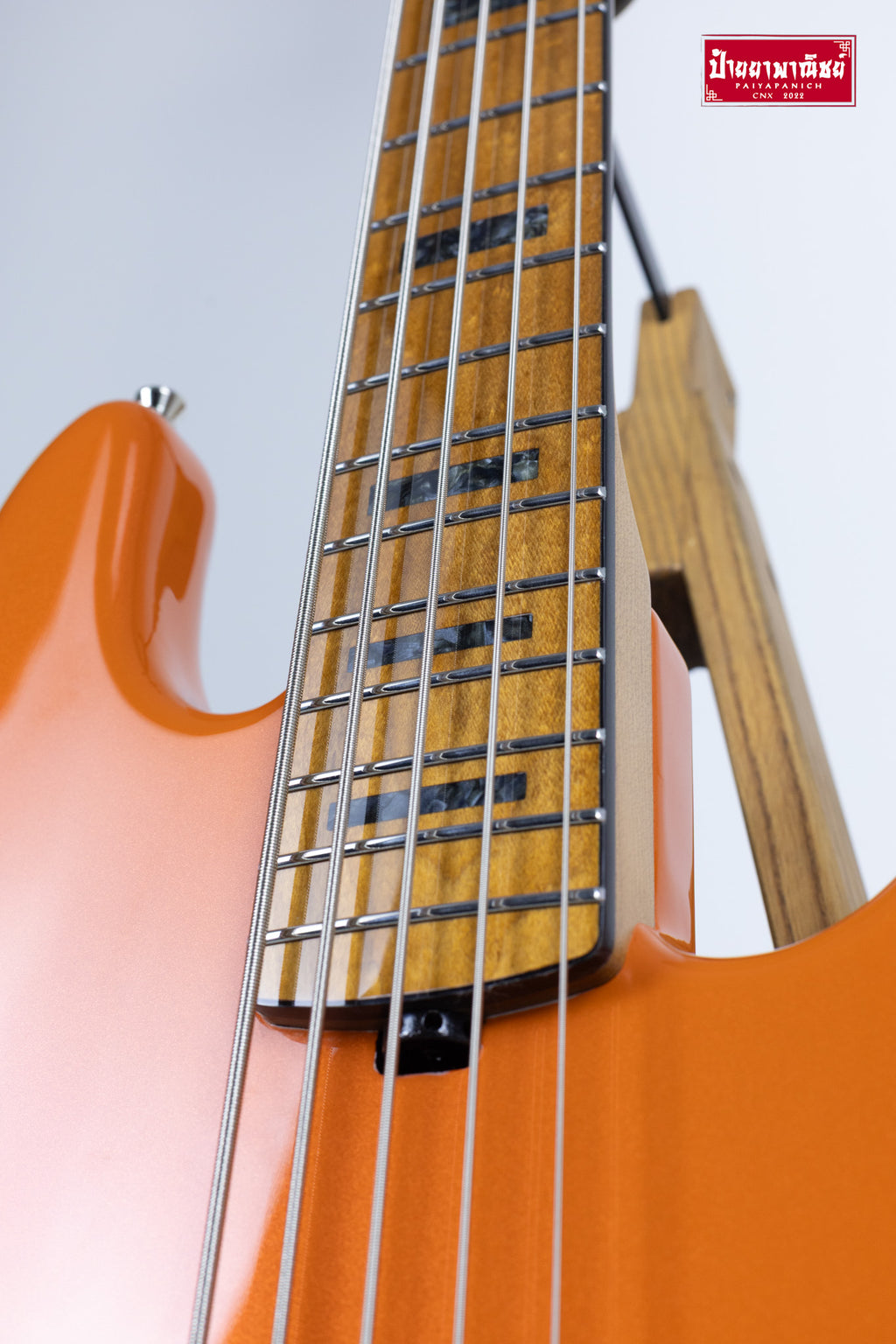 (NEW) Gusta Roadster J525 Metallic Orange