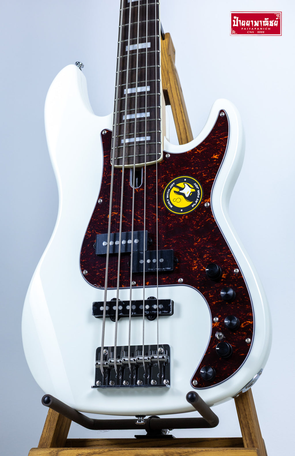 (์NEW) Sire Marcus Miller P7 5-String Antique White