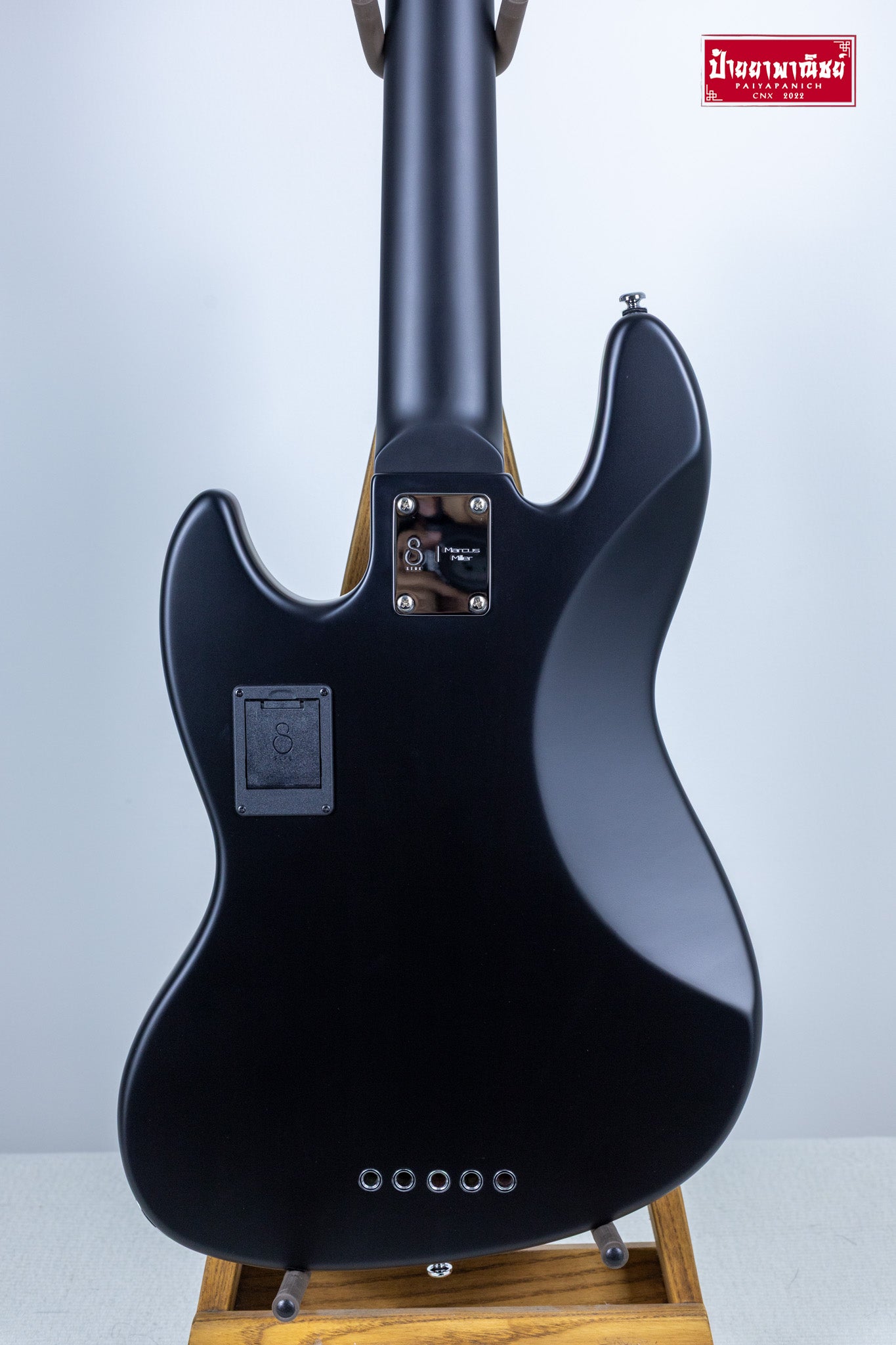 (NEW) Sire Marcus Miller V3 5-String Black Satin