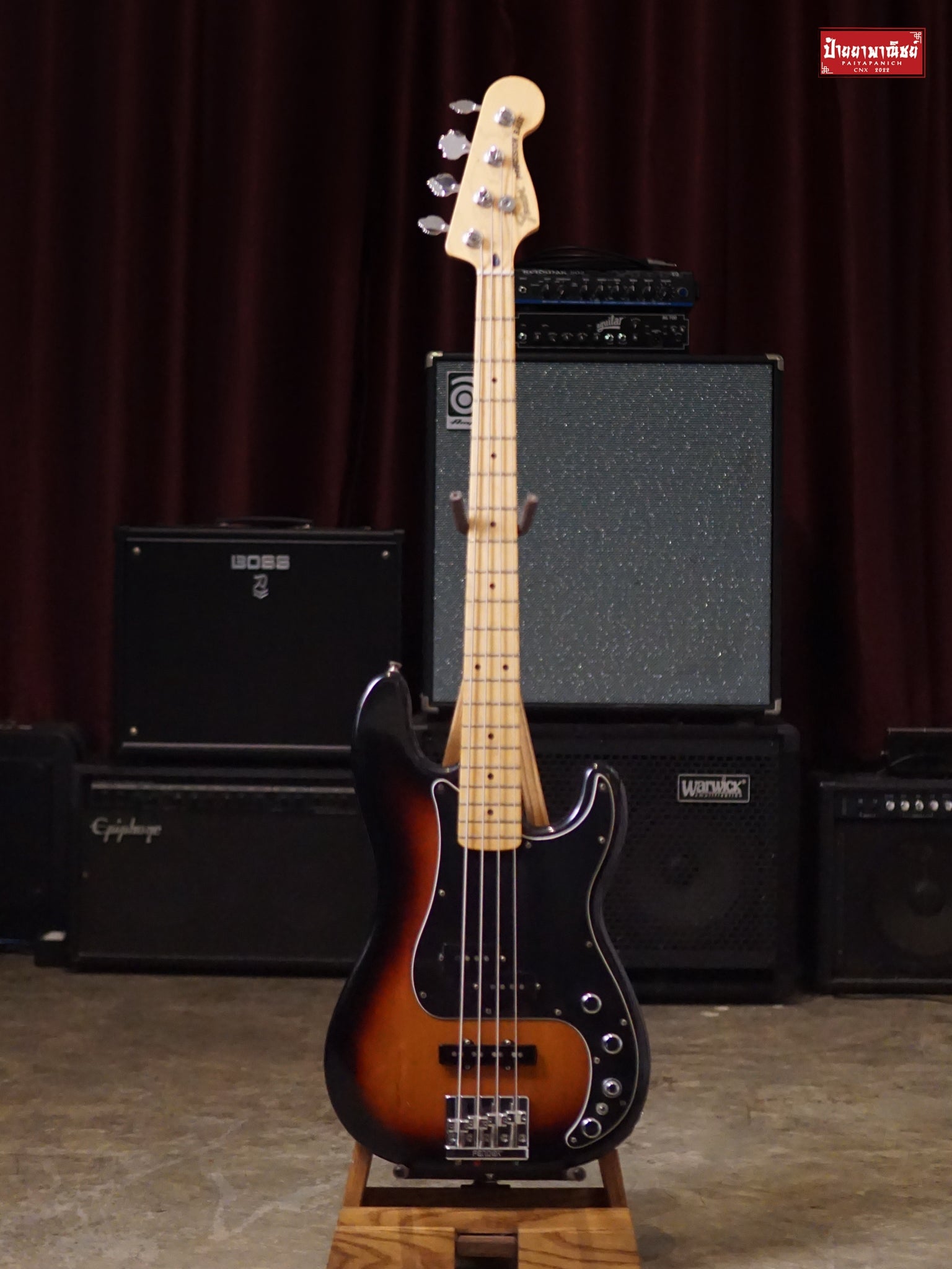 (USED) Fender Deluxe Active Jazz Bass MIM