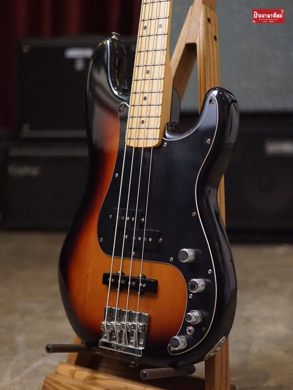 (USED) Fender Deluxe Active Jazz Bass MIM