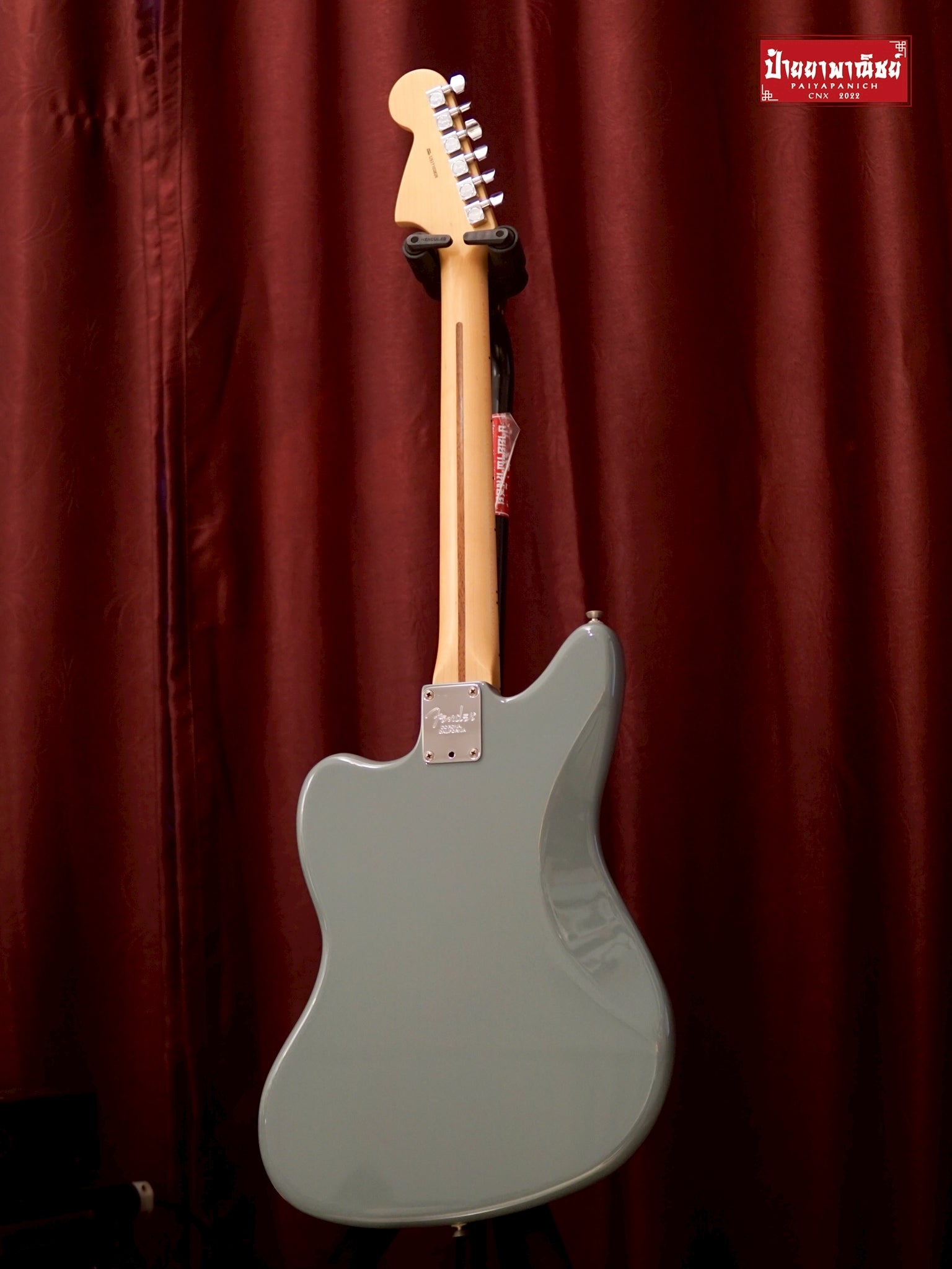 (USED) Fender American Professional Jaguar Sonic Grey
