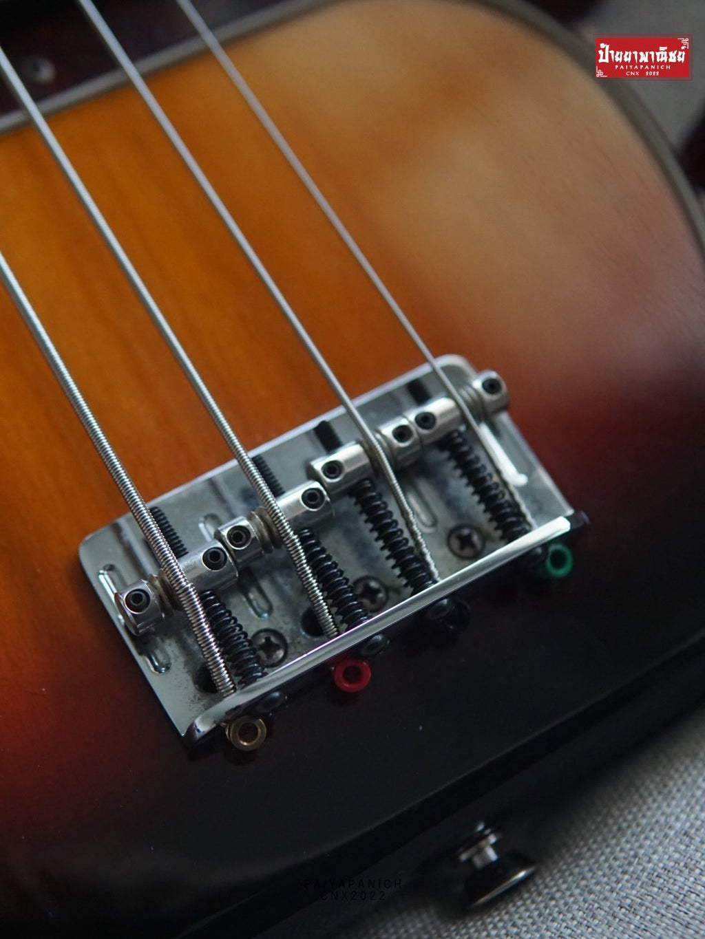 (Used) Fender American Standard Precision Bass 2005 Sunburst