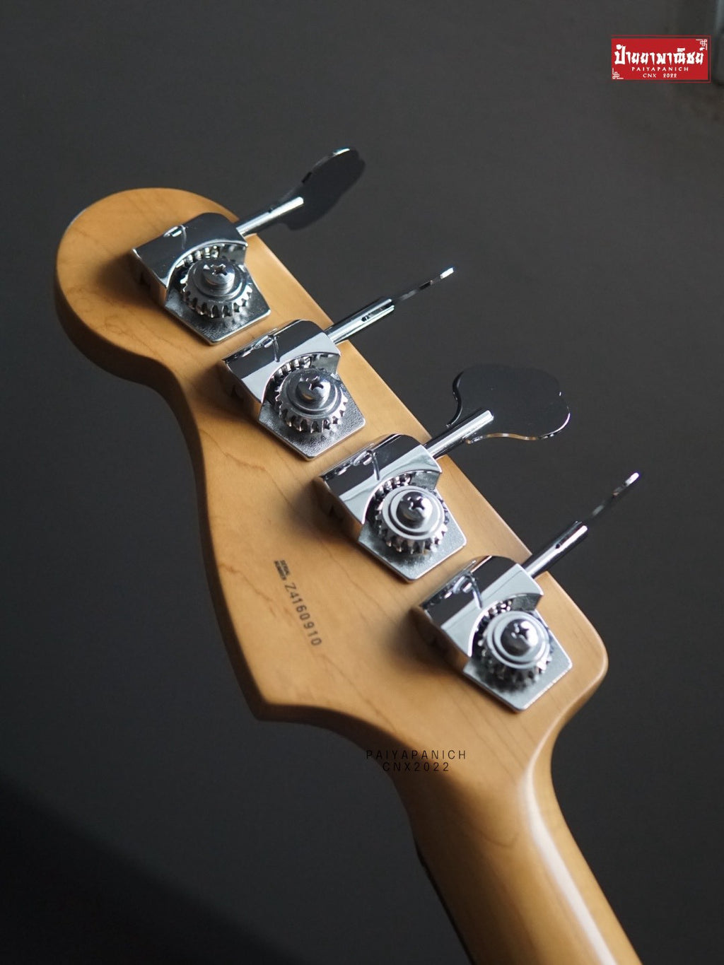 (Used) Fender American Standard Precision Bass 2005 Sunburst