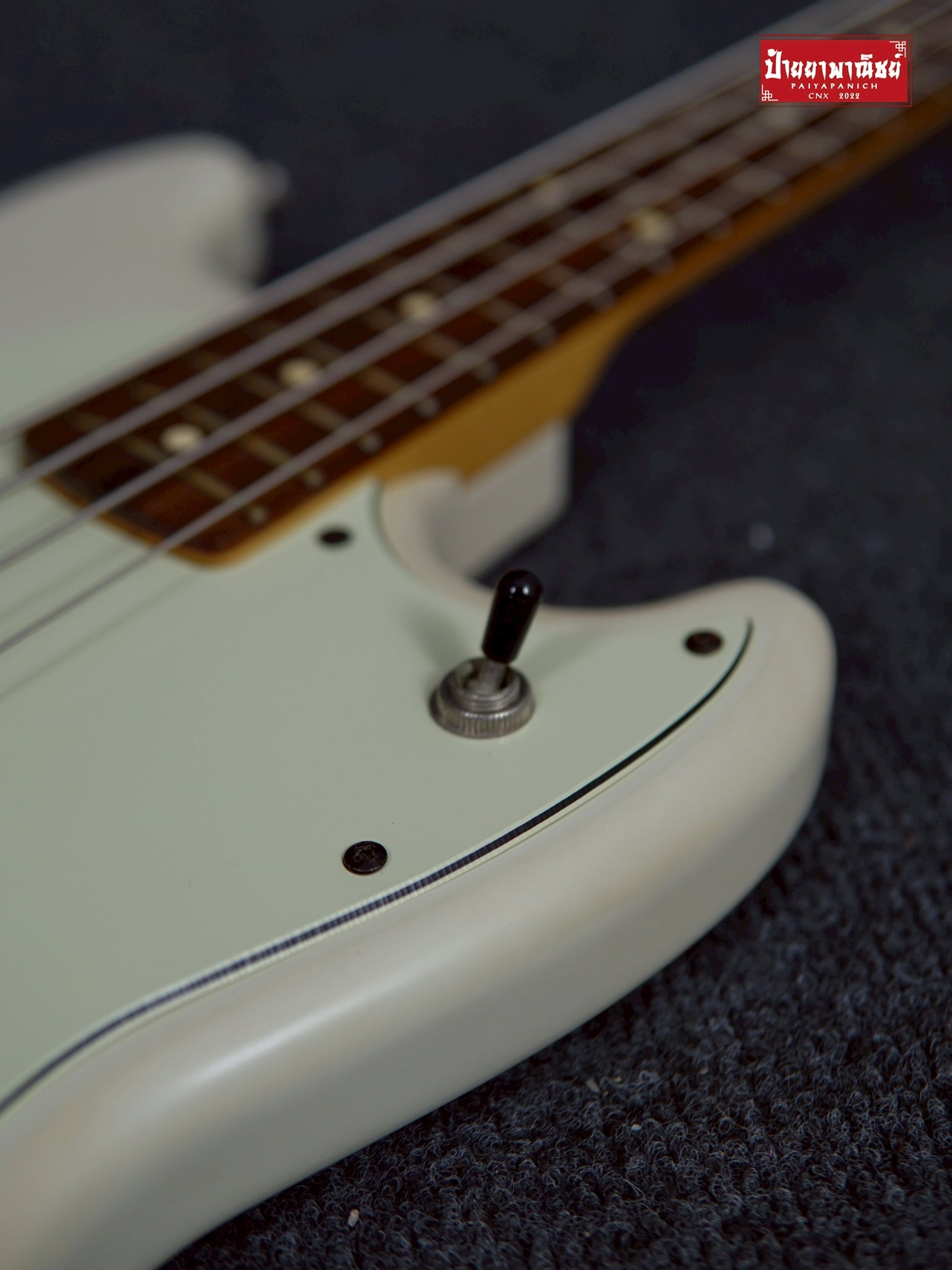 (USED) Fender Player Mustang® Bass PJ Olympic White