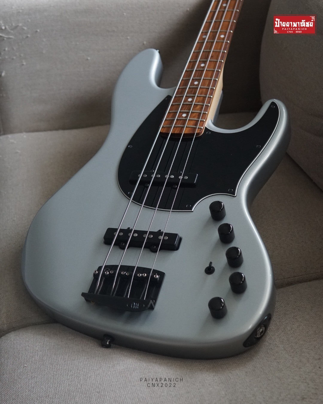 (USED) Mayones Jabba 442 Metallic Silver Grey