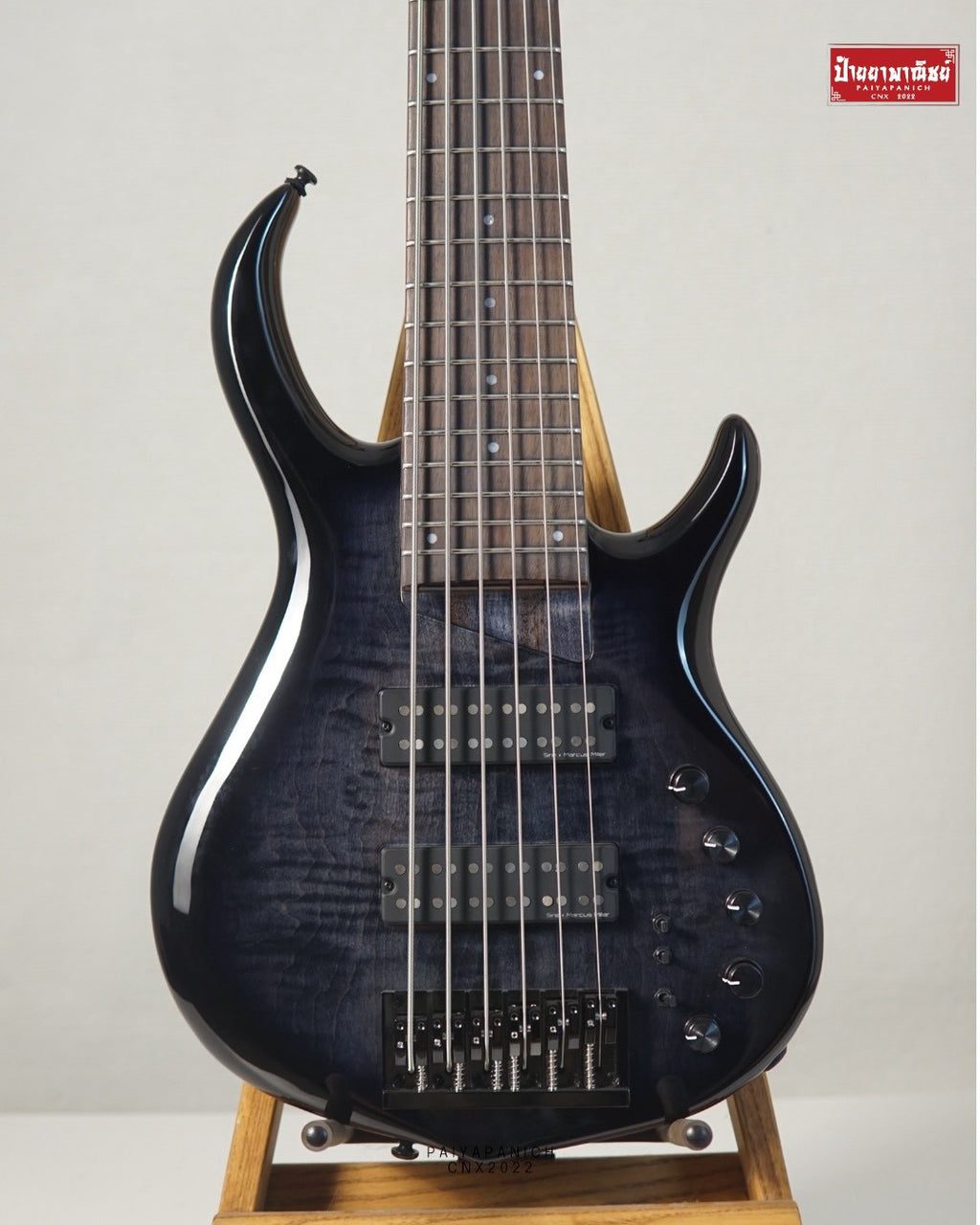 (NEW) Sire Marcus Miller M7 6-String Transparent Black