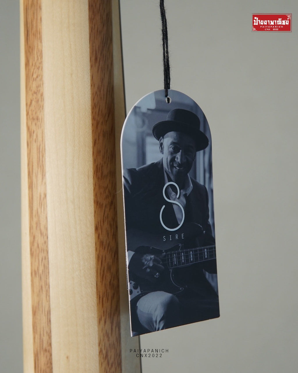 (NEW) Sire Marcus Miller M7 6-String Transparent Black