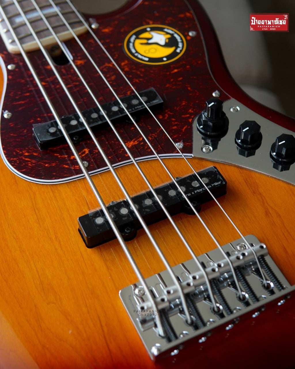 (New) Sire Marcus Miller V7 Alder 5-String Tobacco Sunburst