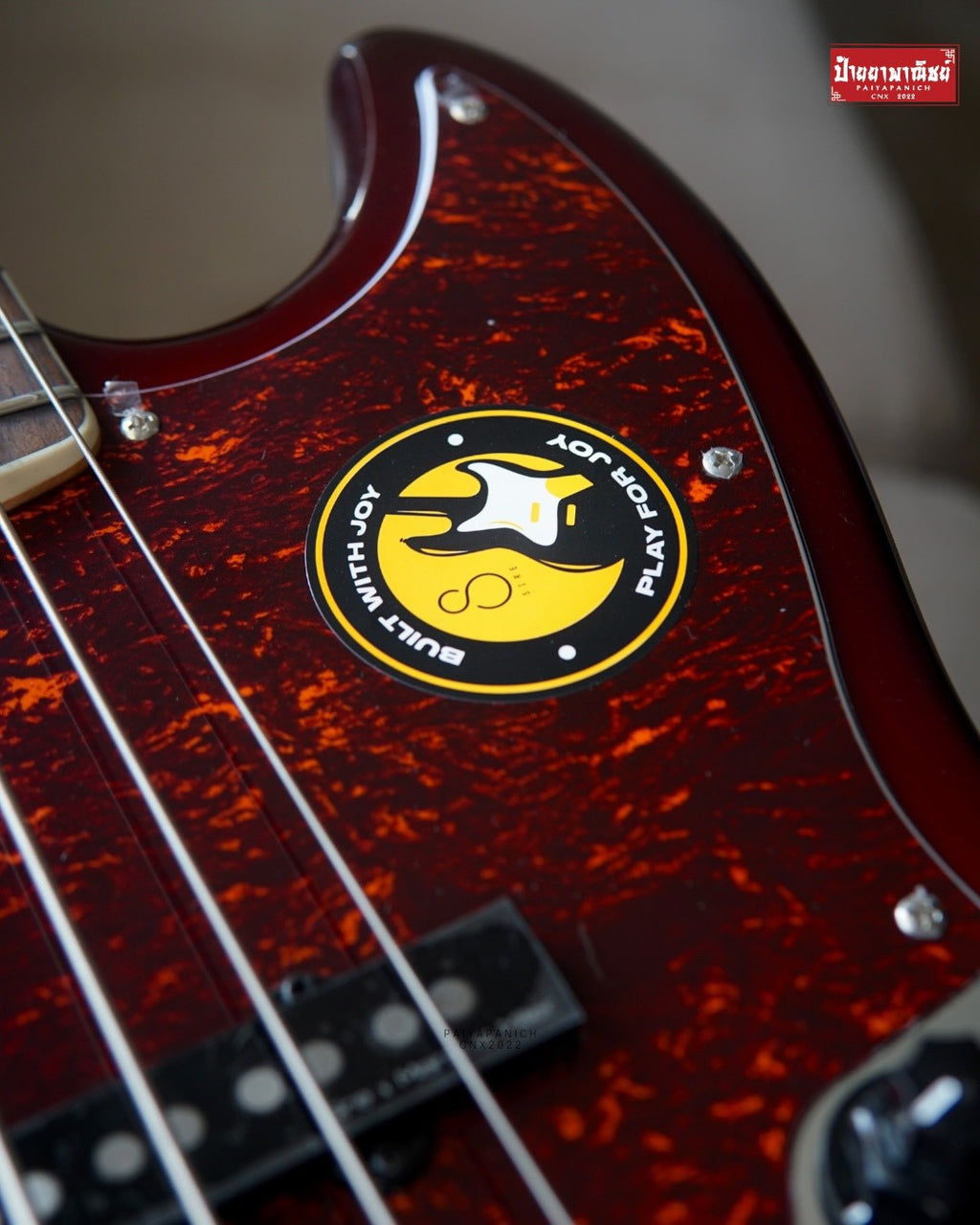 (New) Sire Marcus Miller V7 Alder 5-String Tobacco Sunburst