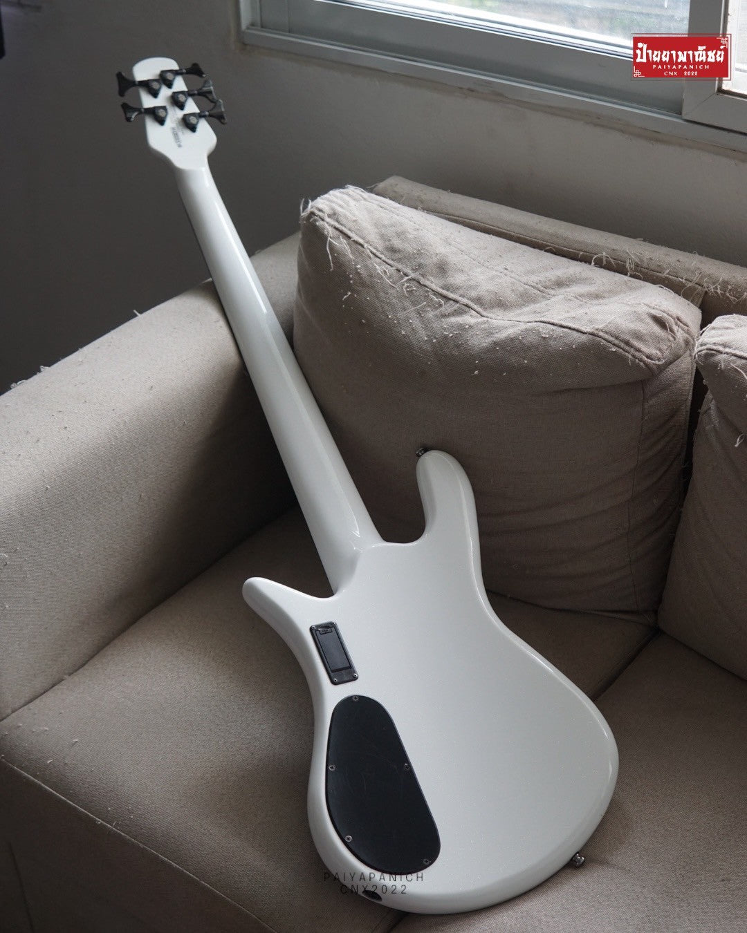(USED) Spector NS Dimension HP 5 White Sparkle Gloss