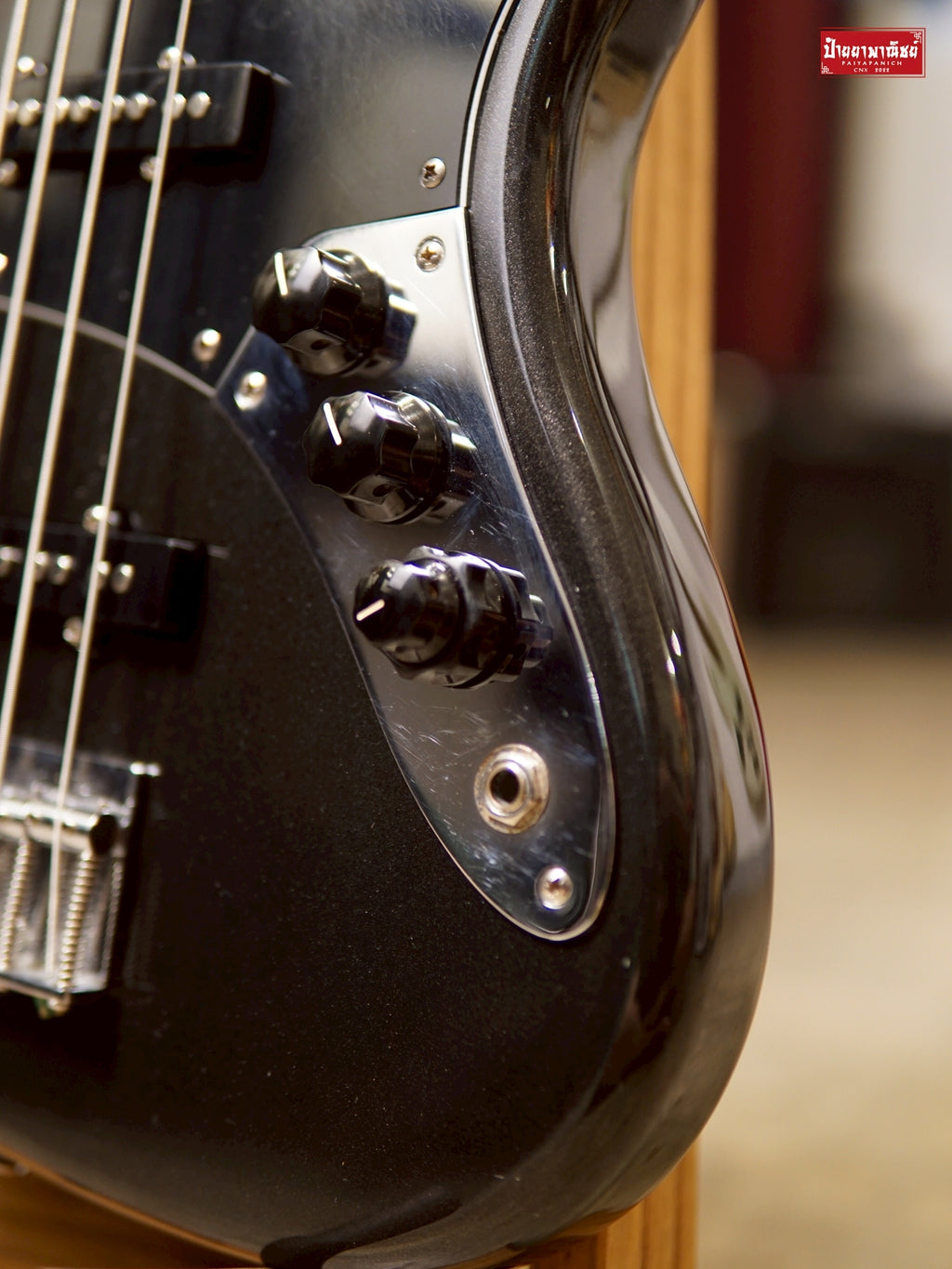 (USED)Squier Classic Vibe '70s Jazz Bass V Black