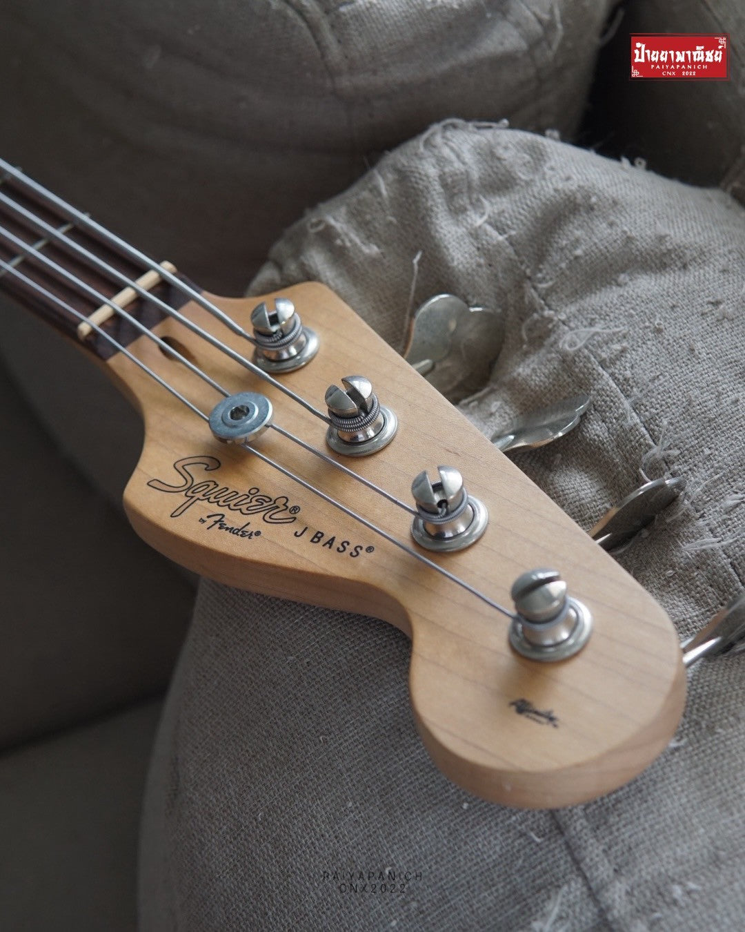 (USED) Squier Affinity Jazz Bass