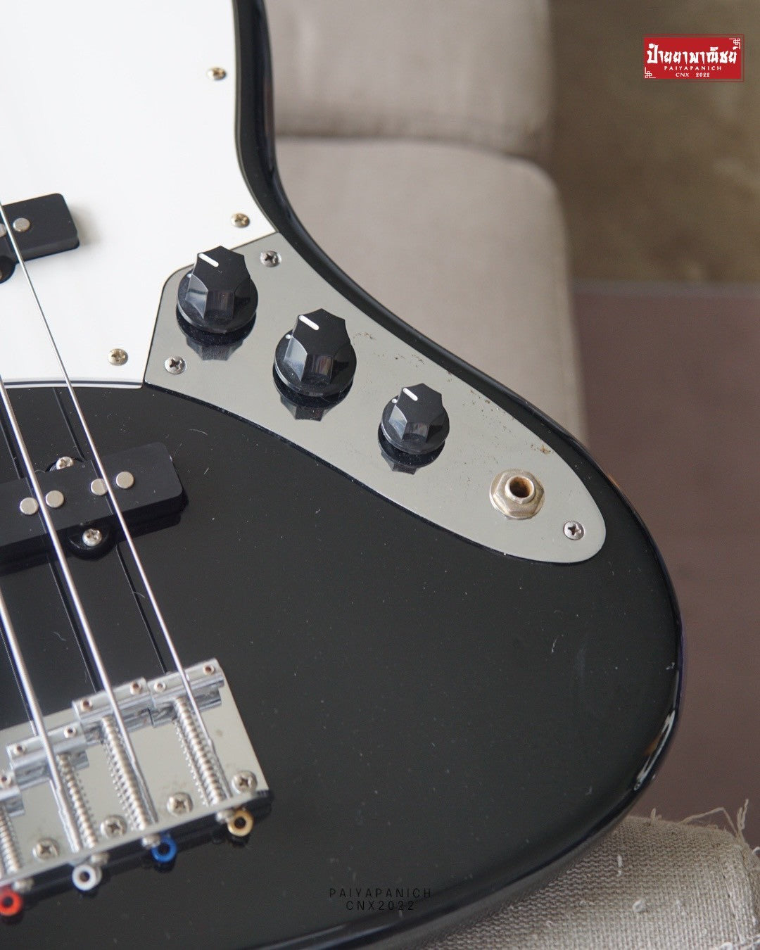 (USED) Squier Affinity Jazz Bass