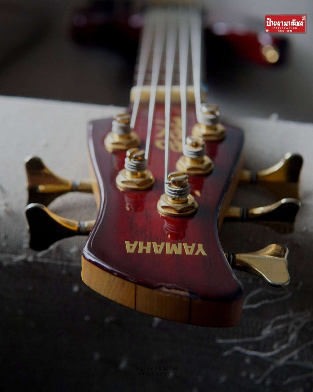 (USED) Yamaha TRB-5II Magenta Burst